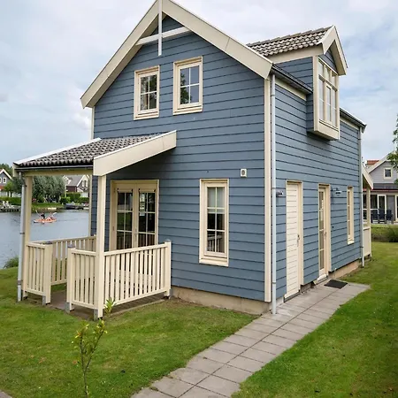 With Sauna Near A Holiday home